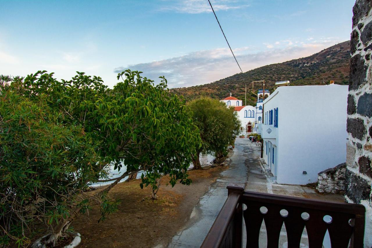 Plousiadi΄S Stone House Apartment Paloi Exterior photo