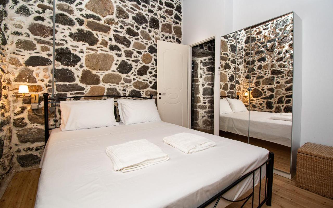 Plousiadi΄S Stone House Apartment Paloi Exterior photo